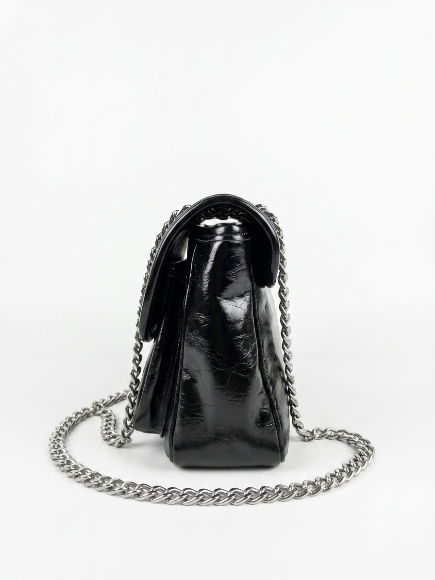 Rise&Roar Noir Classic Chain Flap Bag